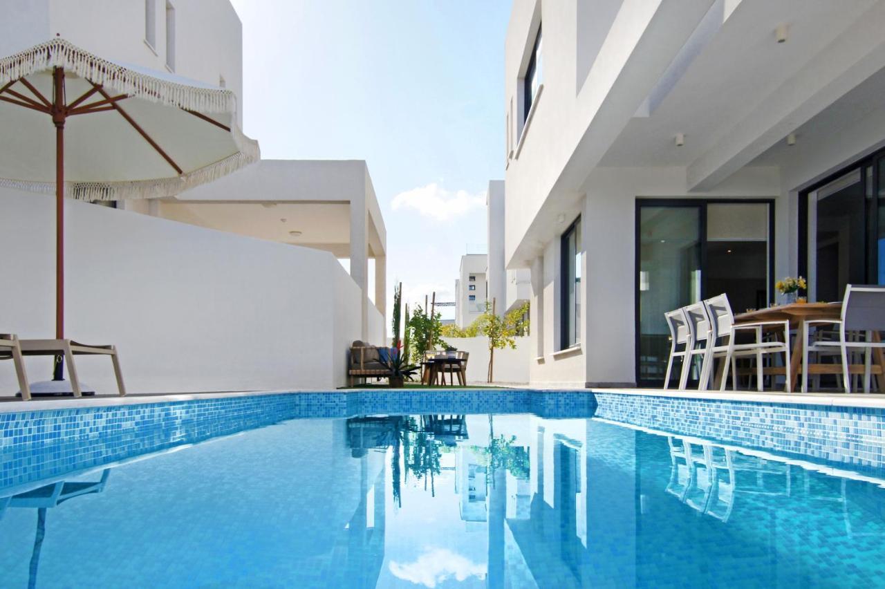 Villa Queen Eleanor Protaras Exterior photo